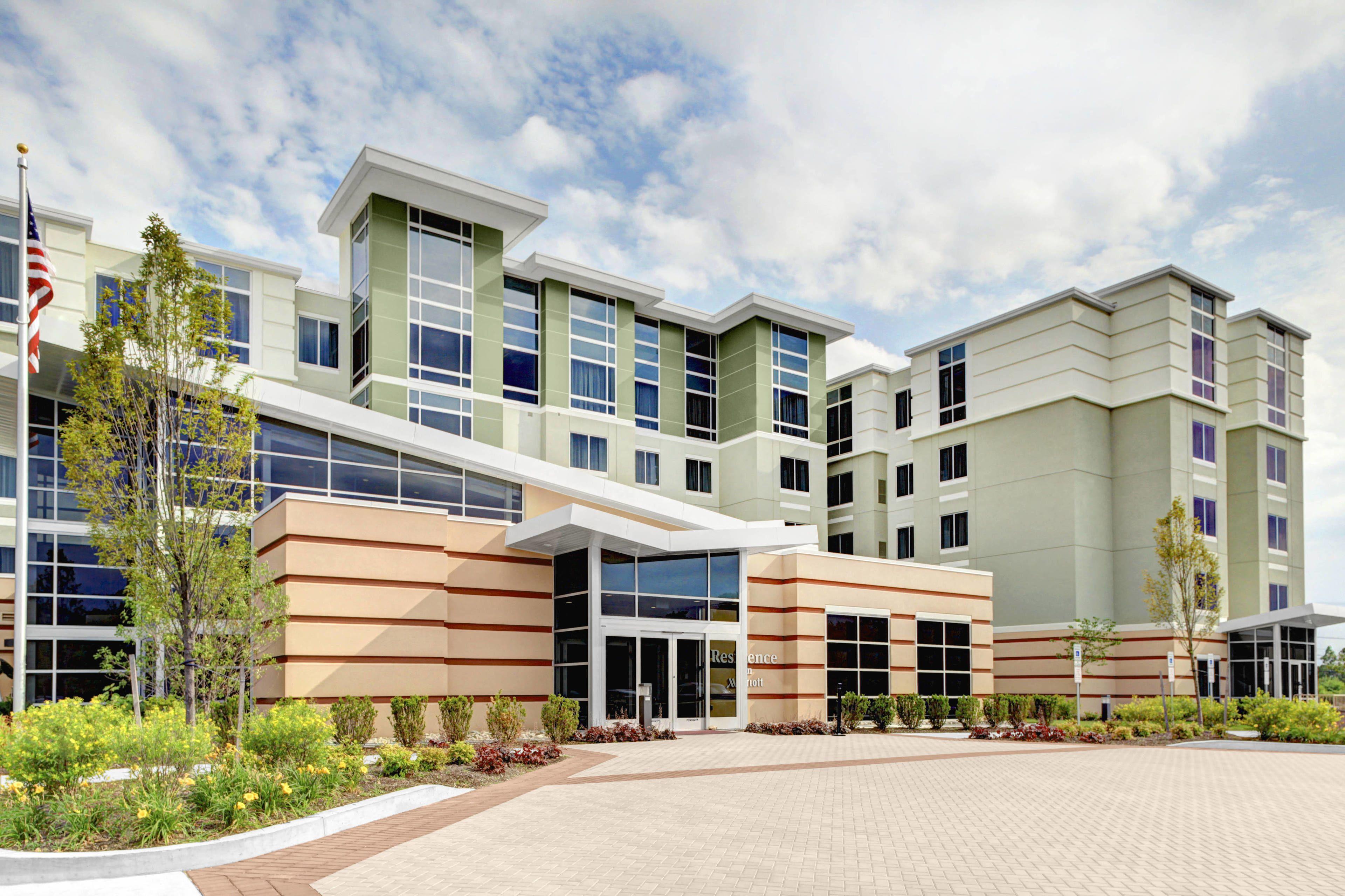 8 Business Hotels in the USA That Actually Work for Work